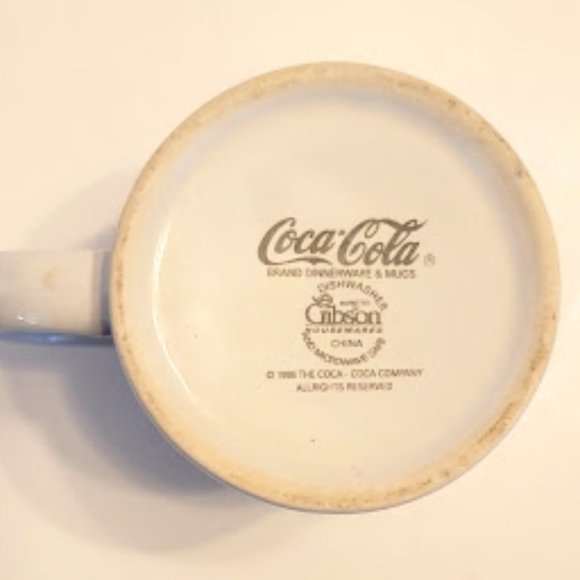 VTG 1998 GIBSON COCA-COLA POLAR BEAR & CUBS COLLECTIBLE COFFEE MUG - Picture 4 of 5